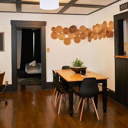 Villa Cozy Atl Getaway - 5 Min From Airport & Downtown Atlanta Exterior foto